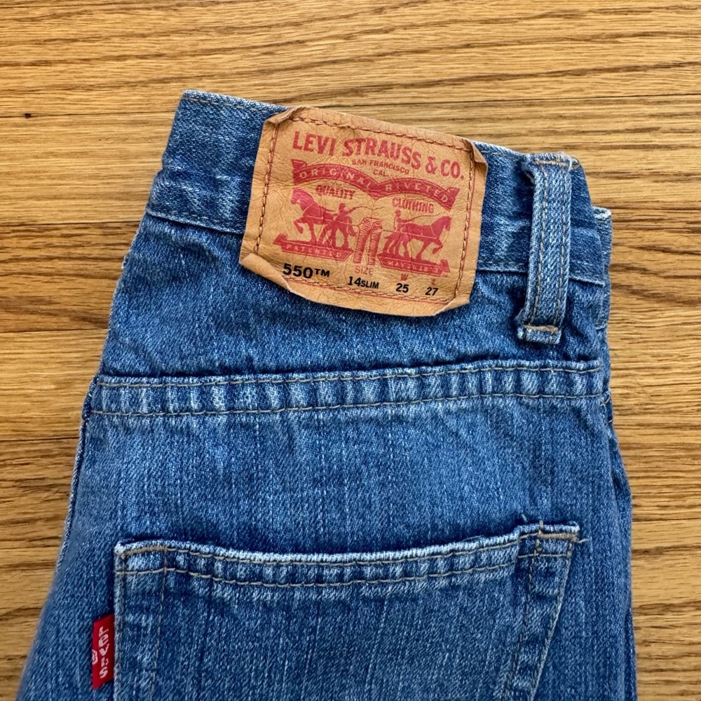 Levi's Classic 505 Relaxed Blue Jeans